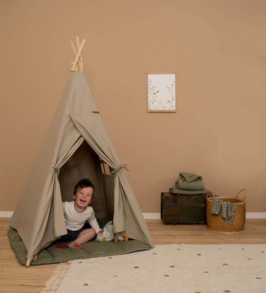 Little Dutch Tipi Tent for Kids – Play Tent with Wooden Poles, Indoor & Outdoor Teepee