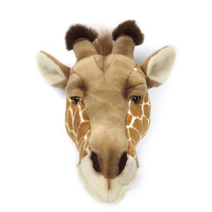"Wild & Soft Ruby Giraffe Wall Trophy – Handcrafted Animal Decor"