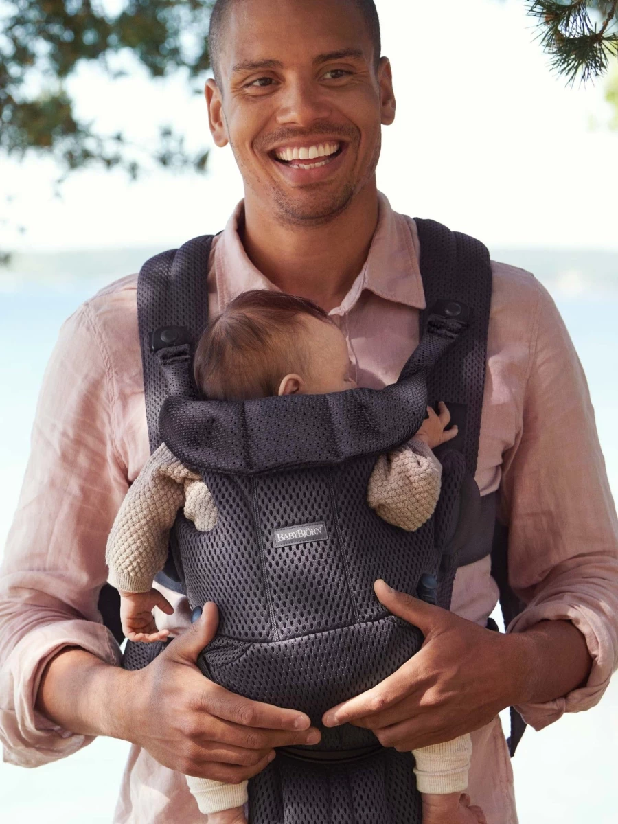 BabyBjörn Baby Carrier Move 3D Mesh - Comfortable & Ergonomic Infant Carrier in Anthracite for Hands-Free Parenting