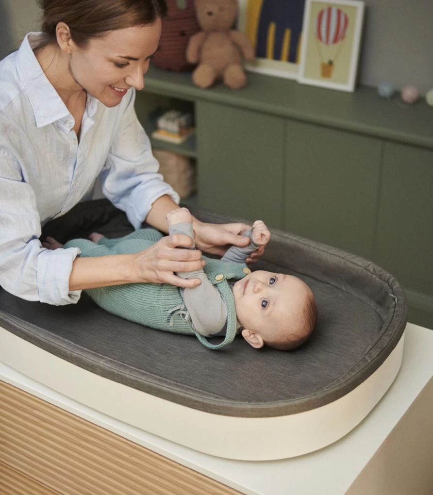 Stokke Sleepi Baby Changer - Adjustable Changing Table for Nursery with Safety Rails